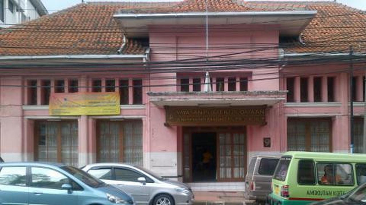Menengok sisa-sisa kejayaan Medan Prijaji di Bandung
