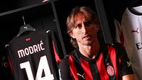 Luka Modric bakal gunakan nomor punggung 14 di AC Milan. (AC Milan)