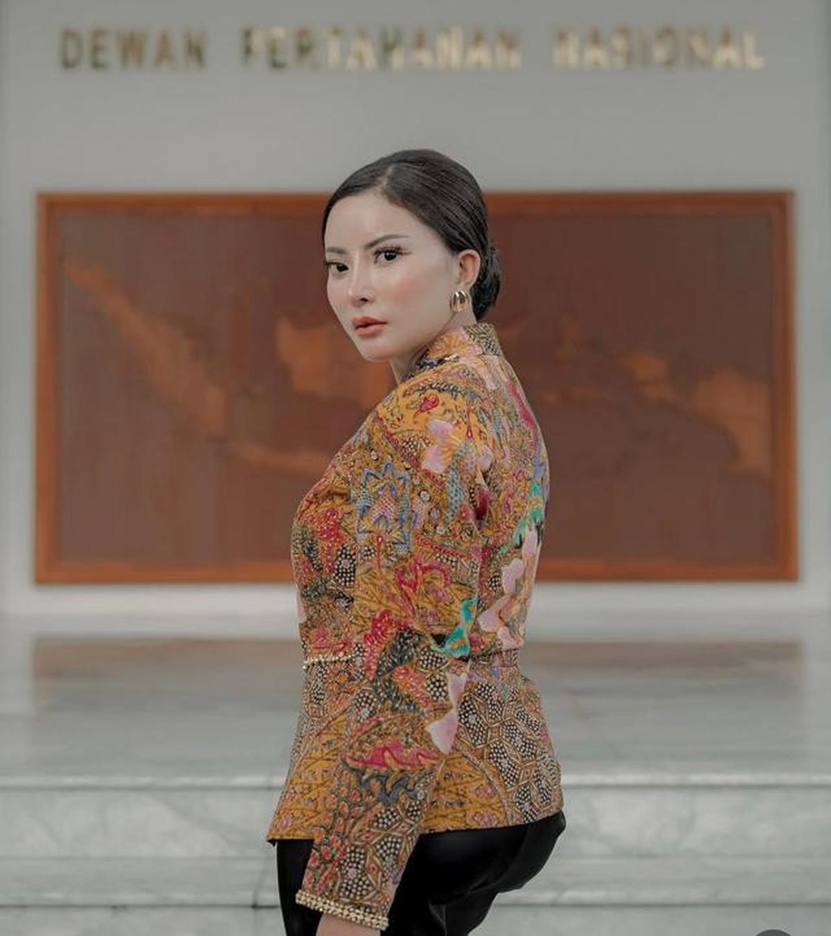 Ayu Aulia Permak Hidung Lagi Demi Film dan Eksis di Dunia Hiburan
