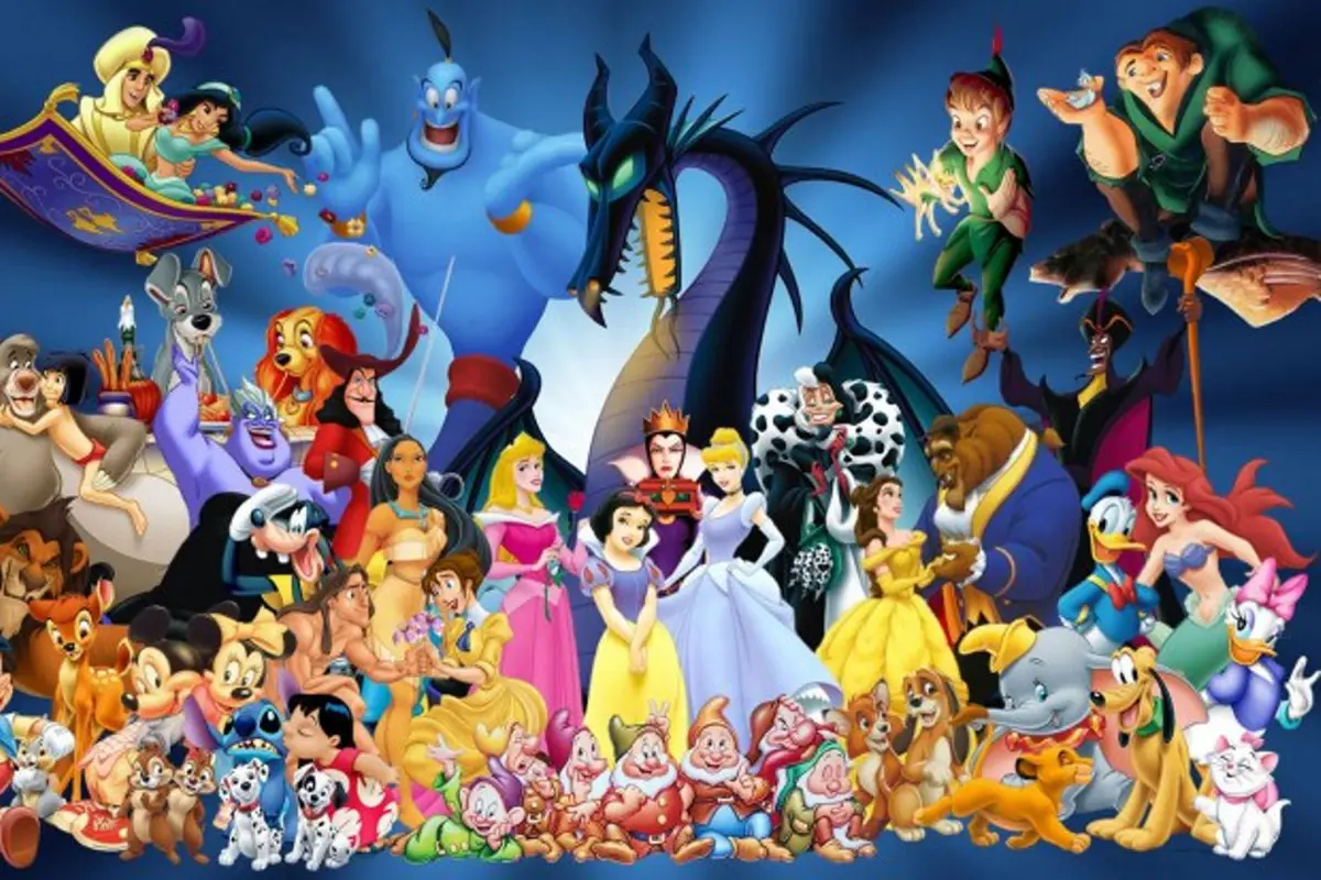 8 Wajah Kartun Disney Saat Diganti dengan Pengisi Suara Aslinya
