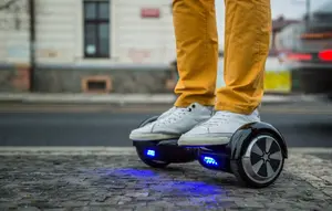 Rekomendasi Hoverboard Terbaik dengan Harga Terjangkau, Seru Tanpa Bikin Kantong Jebol!