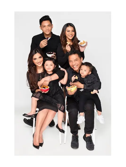 (Instagram/ashanty_ash)