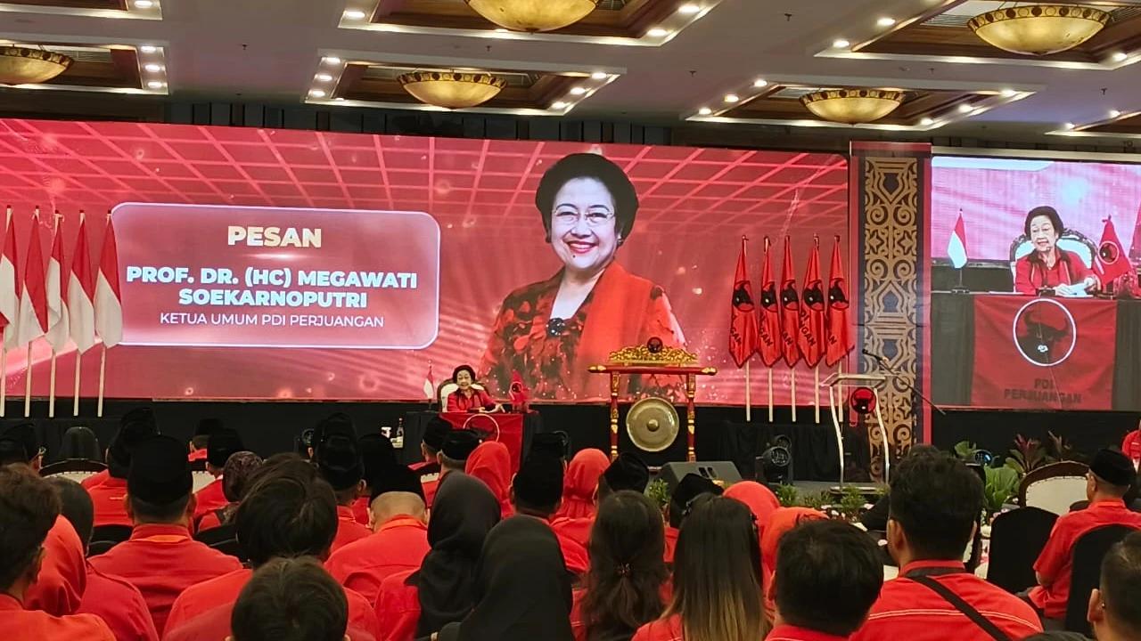 Megawati Ingatkan Kader PDI Perjuangan: Jangan Pernah Menusuk dari Belakang