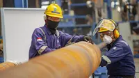 PT Cladtek BI Metal Manufacturing (Cladtek), perusahaan yang menggeluti dunia perpipaan dan komponen aksesori di industri minyak dan gas di Batam, memberikan perhatian penuh terhadap upaya pemenuhan rantai pasokan Dalam Negeri yang diukur dalam Tingkat Komponen Dalam Negeri (TKDN).
