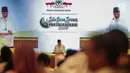 Ketum Partai Golkar Airlangga Hartarto memberikan sambutan saat menghadiri acara Buka Puasa Bersama Partai Golkar, di Jakarta, Minggu (19/5/2019). Kegiatan tersebut mengangkat tema Menjemput Kemenangan Ramadan. (Liputan6.com/Faizal Fanani)