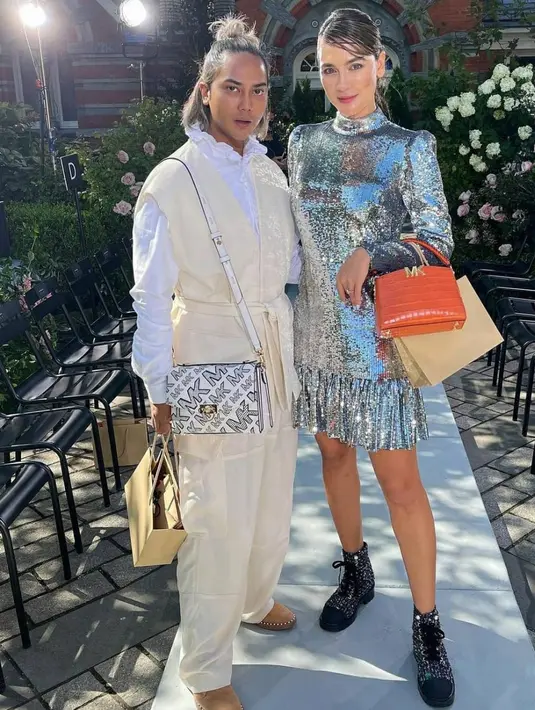 Tak hanya bersama Erigo saja, namun Luna Maya juga menjadi tamu fashion di sejumlah brand internasional. (Foto: Instagram/ Luna Maya)
