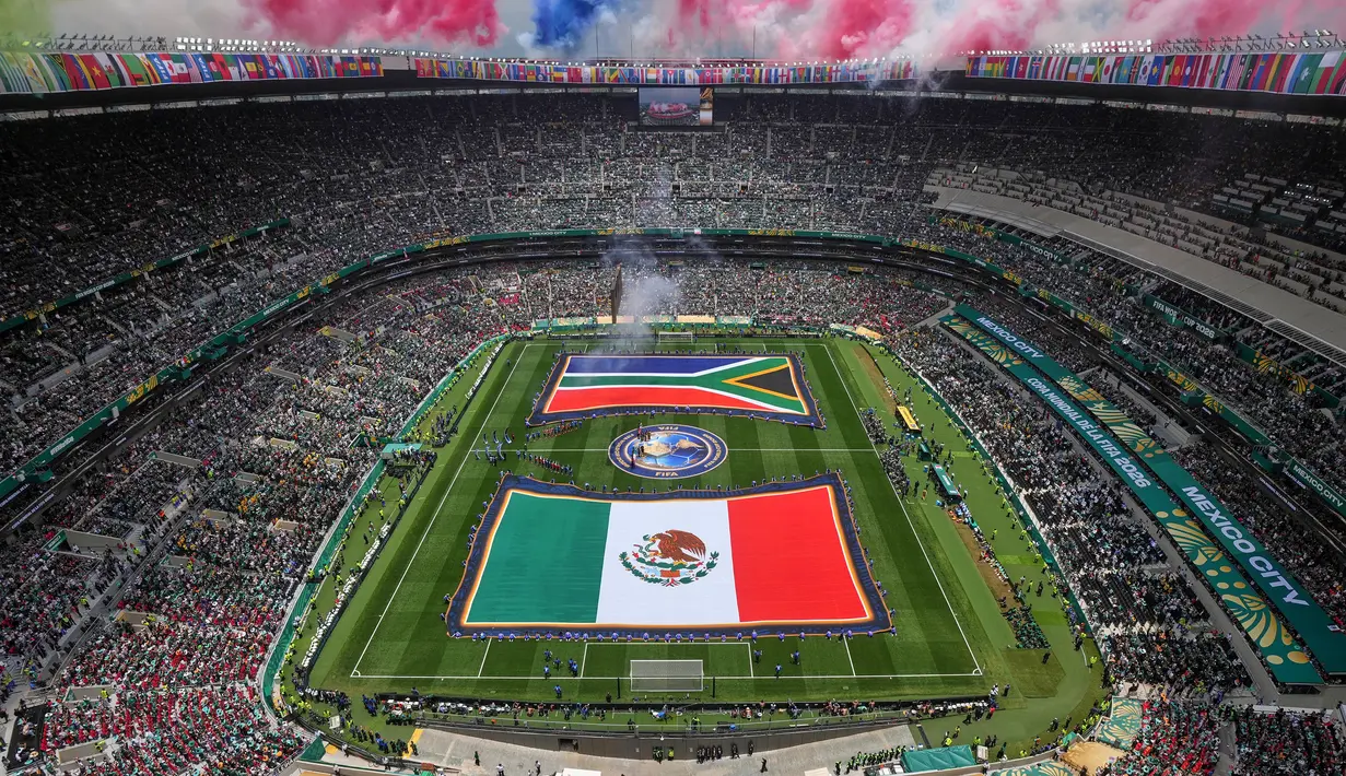 Piala Dunia 2026 dimulai dengan pertandingan pembuka antara tuan rumah Meksiko melawan Afrika Selatan di Stadion Azteca, Jumat (12/06/2026) dini hari WIB. (AP Photo/Antonio Felix)