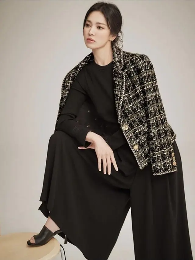 4 Style Look ala Selebriti Korea, Biar Makin di Lirik CEO Ganteng!