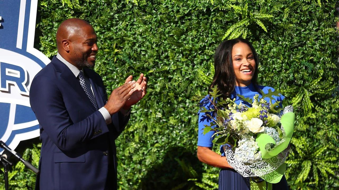 Shaun Alexander: Former NFL MVP and Wife Expecting 14th Child, Here Are the Details