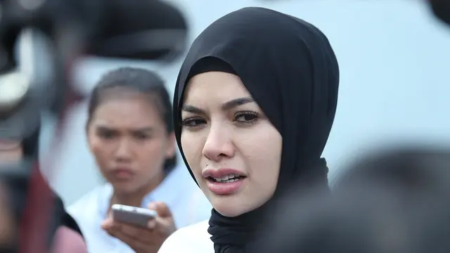 [Bintang] Nikita Mirzani