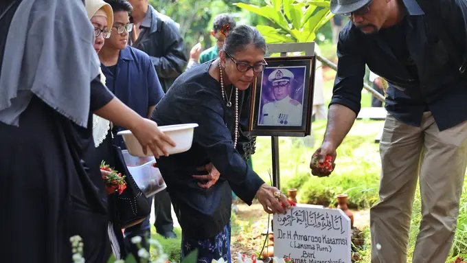 [Bintang] Jajang C. Noer