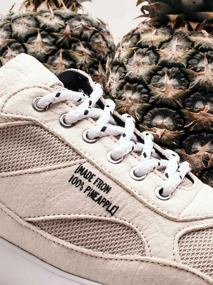 Sneakers daun nanas