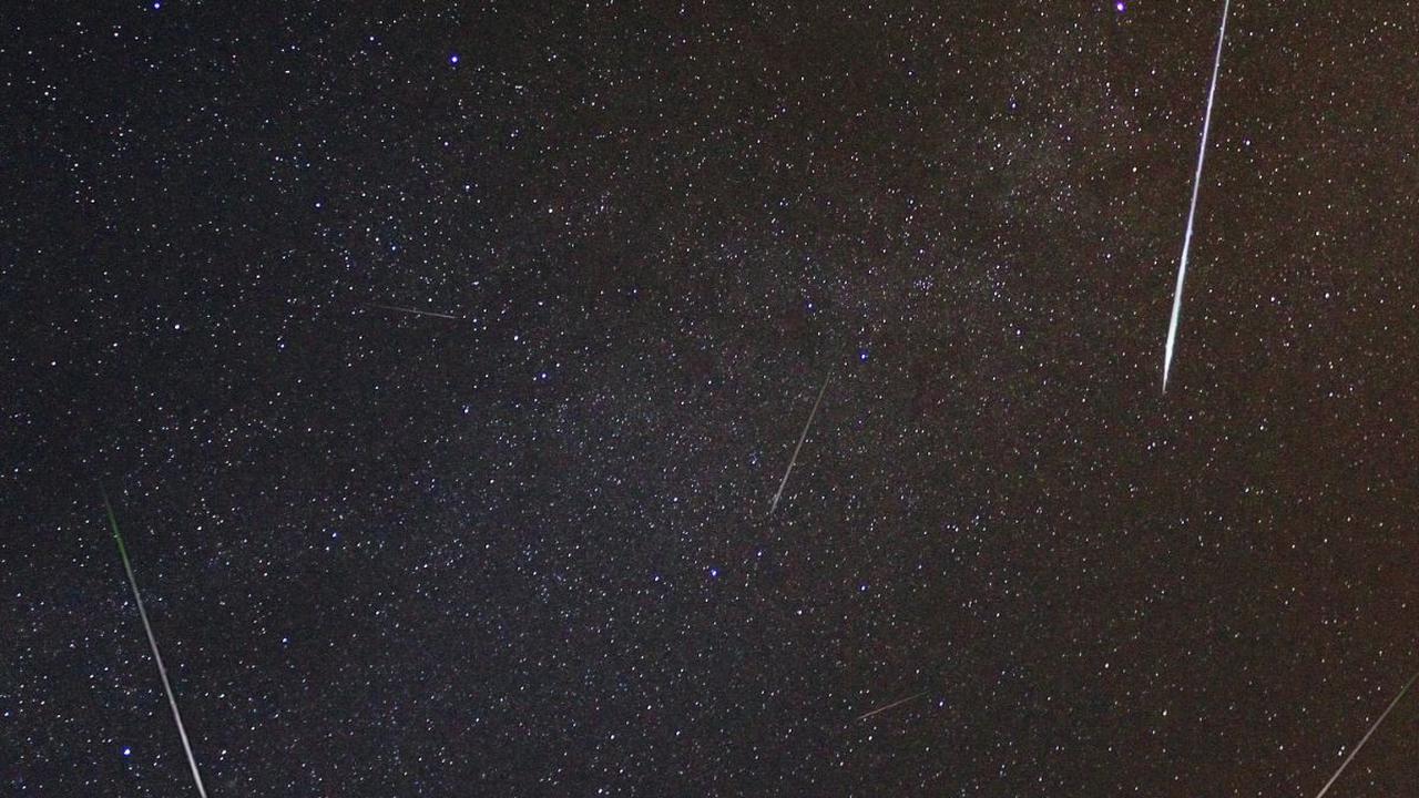 Cara Menikmati Fenomena Hujan Meteor Perseid dengan Maksimal