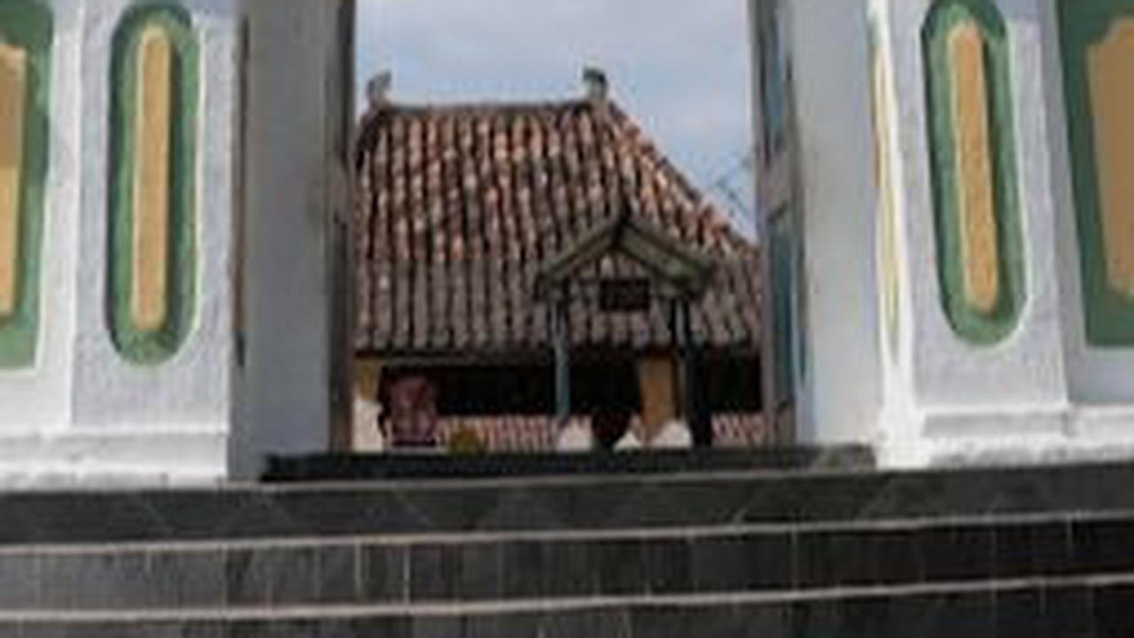 Rahasia di Balik Makam Raja-raja Sumenep, Pagarnya Disebut Punya Kekuatan Gaib