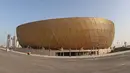 <p>Stadion Lusail Iconic merupakan venue Piala Dunia 2022 Qatar dengan kapasitas terbesar yaitu 80.000 penonton. Stadion yang pembangunannya dimulai pada 11 April 2017 dan selesai April 2021 ini akan menjadi tempat pembukaan dan final Piala Dunia 2022 Qatar. (AFP/Karim Jaafar)</p>