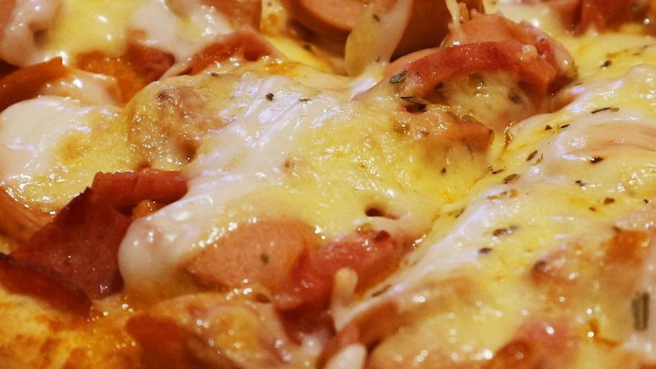 Dengar Percakapan Ojol dan Anaknya yang Ingin Pizza, Wanita ini Beri Kejutan Mengharukan Sampai Bikin 'Mewek' Warganet