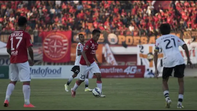 Highlights Piala Presiden 2015 antara Persija Jakarta vs Persita Tangerang di Stadion Dipta Gianyar, Bali. Kamis (3/9/2015).