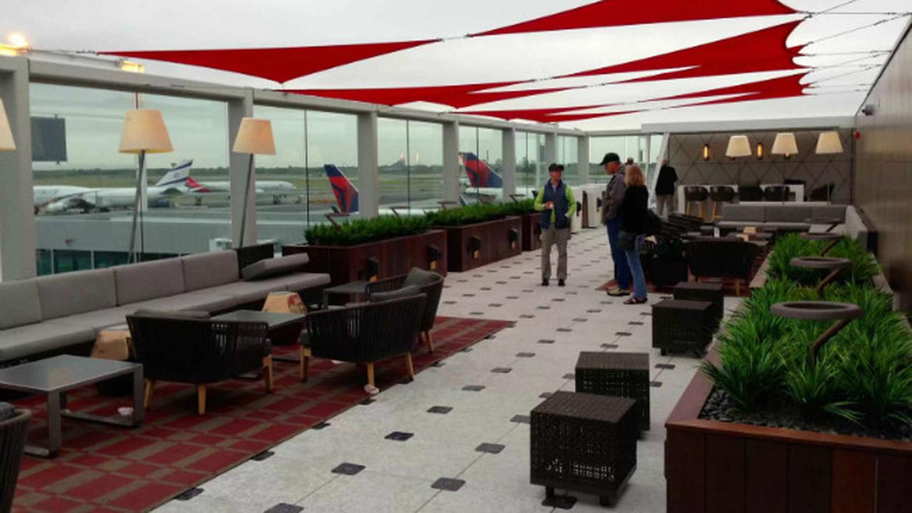 Delta Sky Lounge