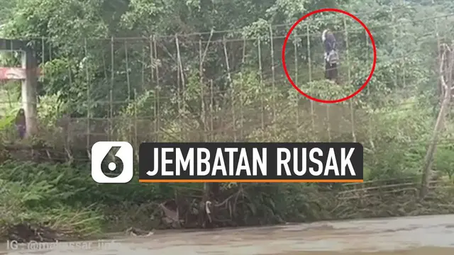 Video pelajar harus nekat bergelantungan di tali jembatan rusak saat menyeberangi sungai bikin miris.