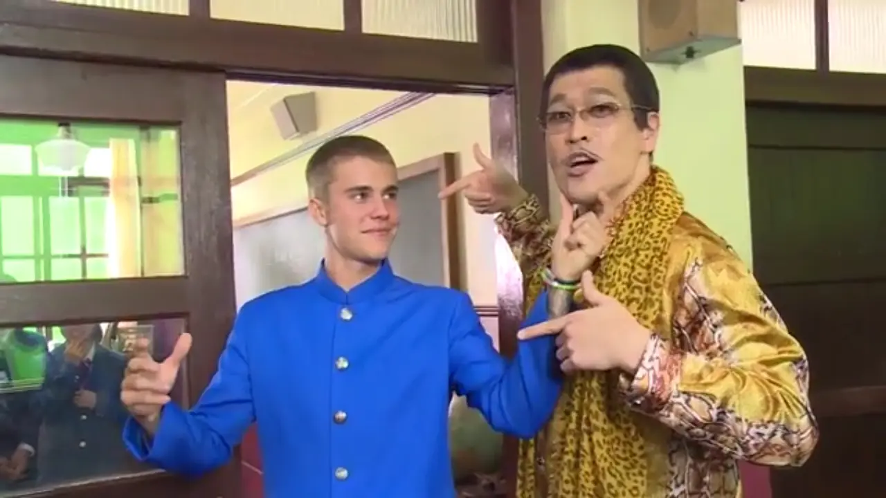 Justin Bieber dan Piko Taro