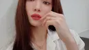 Selain akting dan modeling, teman aktris Park Shin Hye ini juga menyentuh dunia musik, yang mana ia diketahui bisa memainkan piano dan drum. (FOTO: instagram.com/heybiblee/)