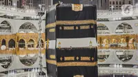 Rahasia Tulisan di Kain Kiswah Pintu Ka'bah yang Jarang Diketahui