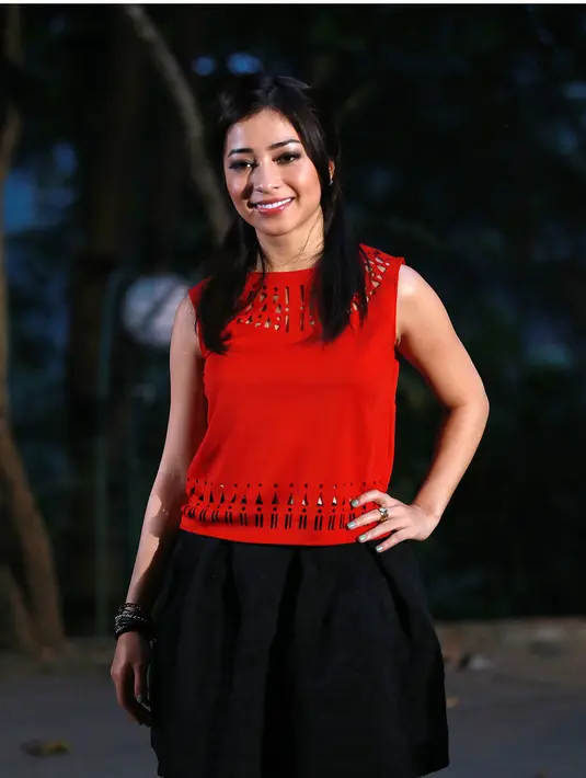 Tidak hanya Calvin Jeremy, Teuku Rassya juga ikut terlibat dalam video klip tersebut 'Tengku jadi orang ketiga aku sama Calvin' ujar nikita menjelaskan. (Wimbarsana Kewas/Bintang.com)