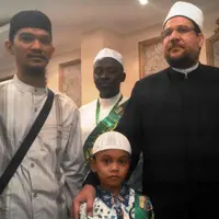 Menjadi peserta termuda dalam kompetisi hafalan Alquran di Mesir, hafiz cilik Indonesia, Musa raih juara tiga. 