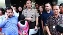 'Semua senang, pelaku udah ditangkap. Kita kan bertanya-tanya sebelumnya pelakunya bagaimana seperti apa', Ujar Ayu Ting Ting. (Wimbarsana Kewas/Bintang.com)
