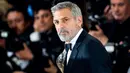 George Cloony sendiri adalah sutradara dan eksekutif produser dalam drama yang berkisahkan Perang Dunia II tersebut. (Entertainment Tonight)
