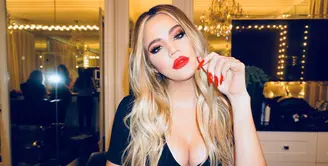 Khloe Kardashian belum satu bulan melahirkan True Thompson. (instagram/khloekardashian)