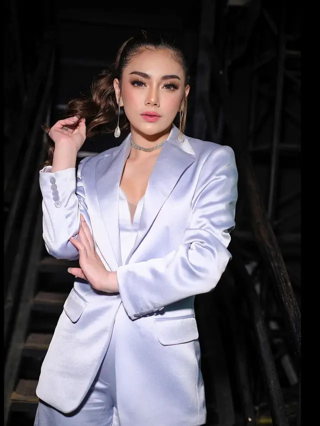 Celine Evangelista Terjerat Kasus Korupsi