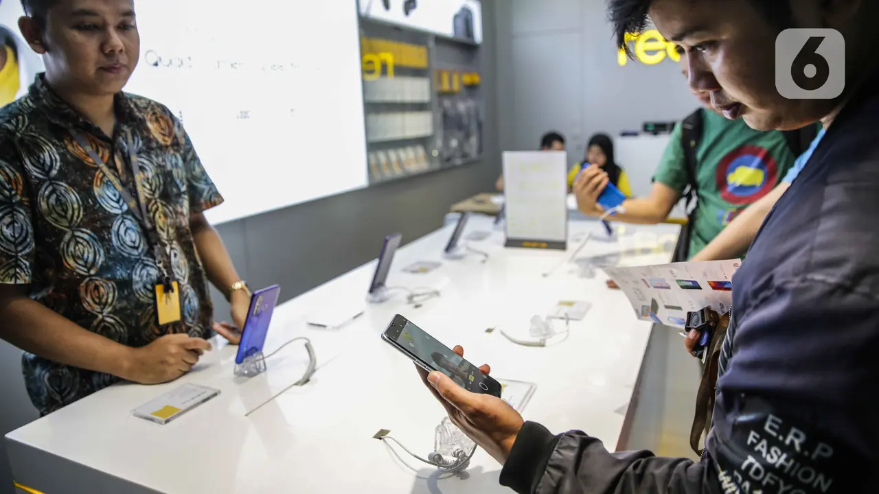 Lesu, Angka Penjualan Smartphone Alami Penurunan