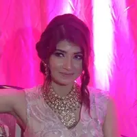 Fiona Fachru Nisa rayakan ulang tahun ke-22 bersama kekasihnya, Ronny Fauzan.