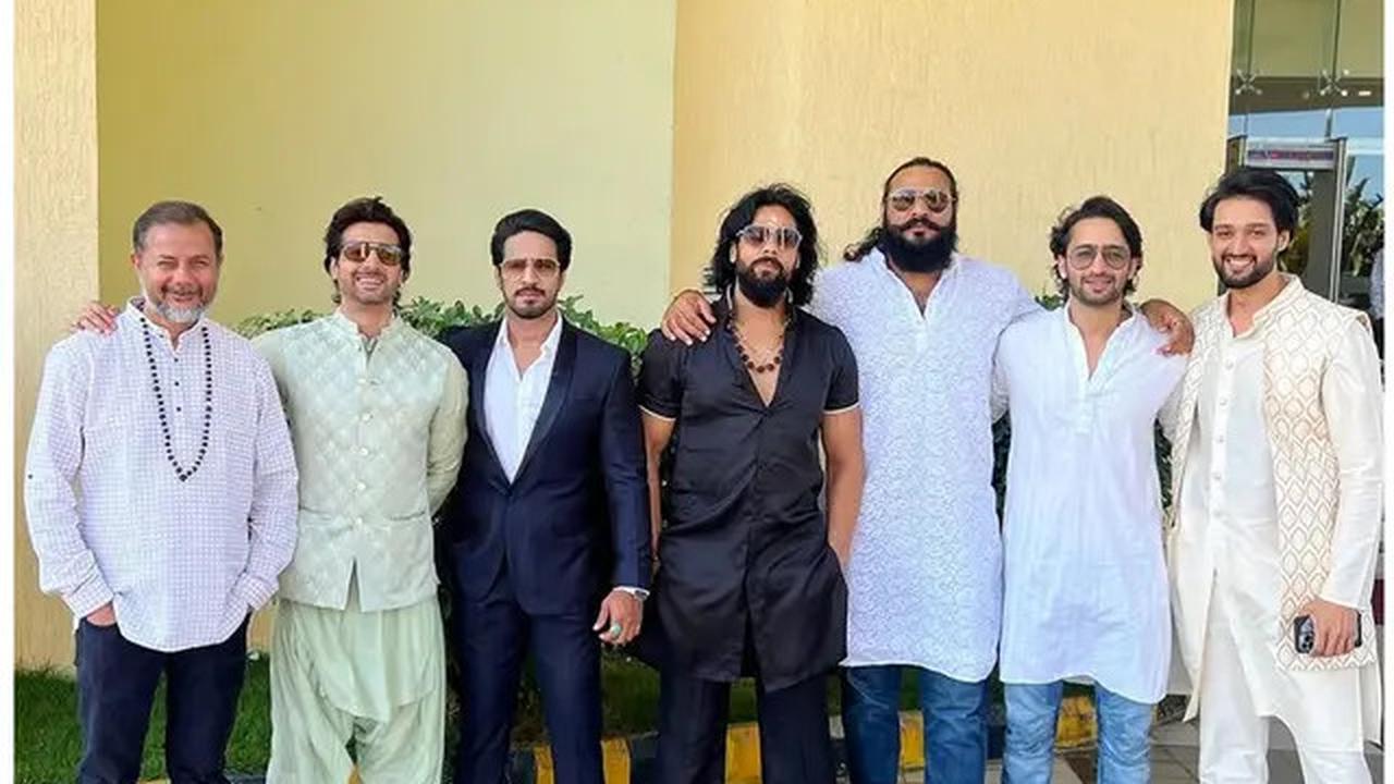 6 Potret Reuni Pemain Mahabharata, Shaheer Sheikh hingga Sourabh Raaj Jain Bikin Nostalgia