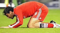 Reaksi kekecewaan striker Bayern Muenchen, Luca Toni di partai Liga Champions Grup A versus Bordeaux di Allianz Arena, Munich, 3 November 2009. AFP PHOTO/OLIVER LANG