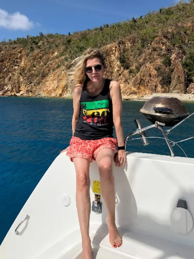 Pesona Michelle Pfeiffer (sumber: instagram/@michellepfeifferofficial)