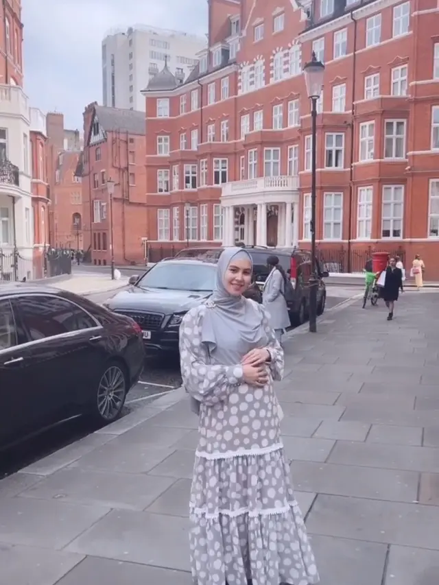 Babymoon Kartika Putri di London