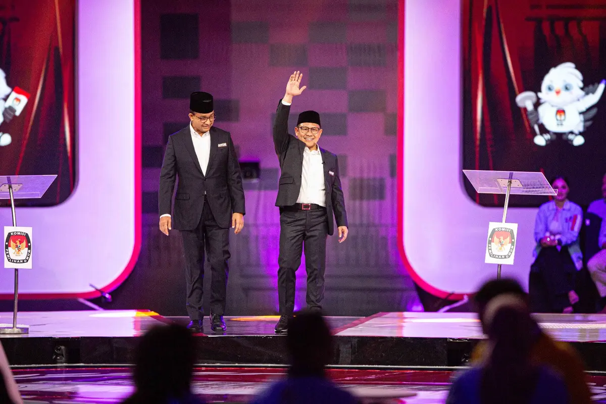 Paslon nomor urut 1, Anies Baswedan dan Muhaimin Iskandar (Cak Imin), dalam debat cawapres