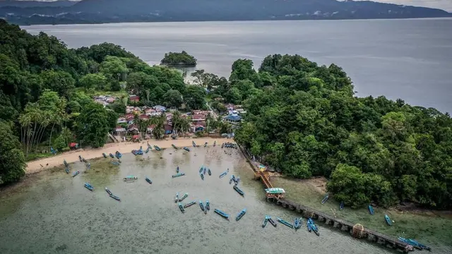 Desa Wisata Ugar di Distrik Kokas, Kabupaten Fakfak, Papua Barat Biro Kominkasi Kemenparekraf