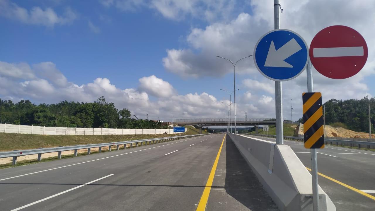 Tol Pekanbaru-Dumai