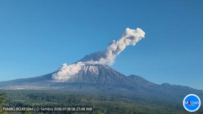Semeru Erupsi 1.000 Meter Sabtu Pagi