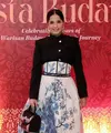 Annisa Pohan, istri Menteri Agraria Agus Harimurti Yudhoyono (AHY), mencuri perhatian dalam balutan busana elegan saat menghadiri Pesta Budaya dalam rangka perayaan HUT ke-3 Warisan Budaya Indonesia yang diselenggarakan pada Jumat, 8 November 2024. [@annisayudhoyono].