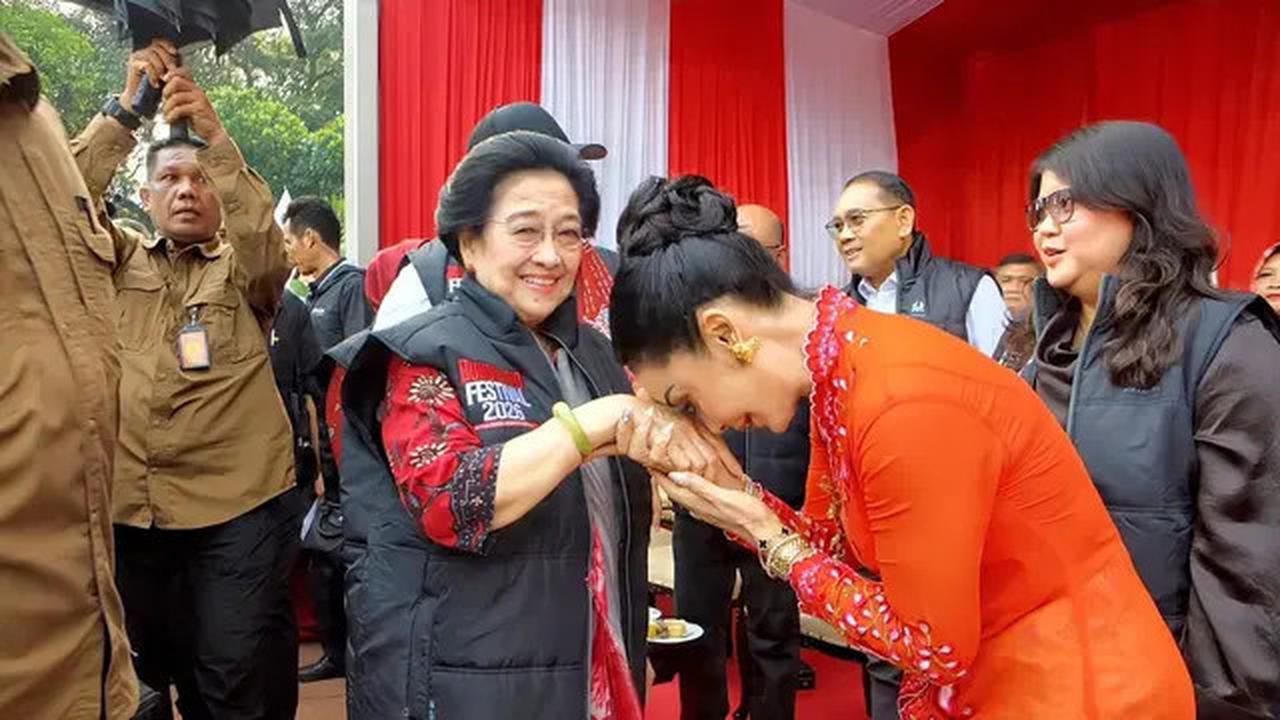 6 Potret Krisdayanti Manggung di Bung Karno Fest 2026, Sekaligus Sambut HUT Ke-499 Jakarta