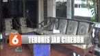 Polisi menangkap pasangan suami istri terduga teroris Jamaah Ansyarut Daulah Cirebon.