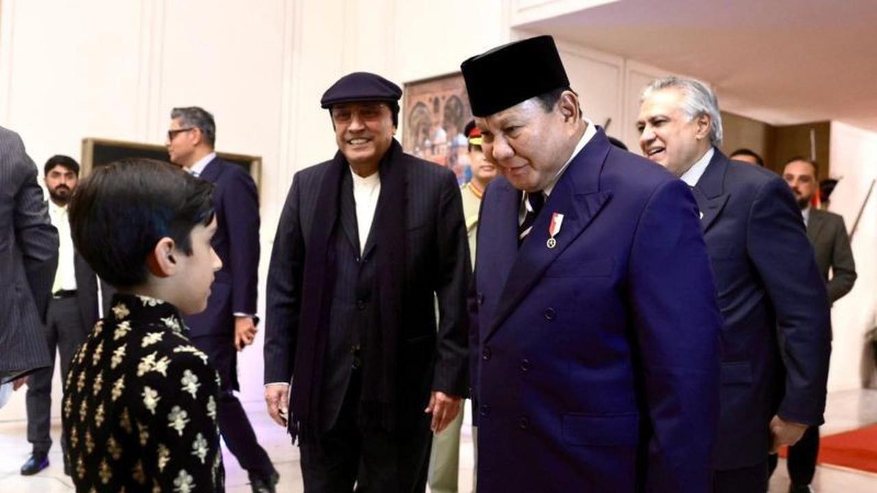 Hangatnya Pertemuan Prabowo Pakistan: Bahas Penguatan Kemitraan dan Situasi Kawasan