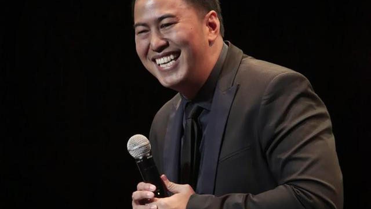 Daftar Special Show Pandji Pragiwaksono dan Cara Menontonnya Secara Resmi