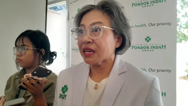 Dokter spesialis jantung dan pembuluh darah konsultan Sari Sri Mumpuni berbicara tentang penyebab orang meninggal saat tidur. (Foto: Benedikta Desideria/Liputan6.com)