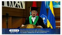 Nicolaas Budhiparama saat dilantik sebagai Guru Besar Kehormatan Universitas Airlangga, Senin (1/3/2022).