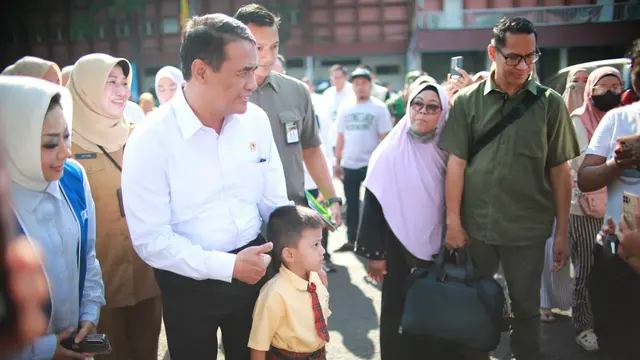 Gerakan Pangan Murah Serentak di Jatim, Warga Bisa Dapat 5 Kg Beras SPHP Cuma Rp55 Ribu